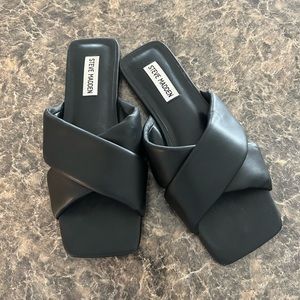 Steve Madden black slide sandals